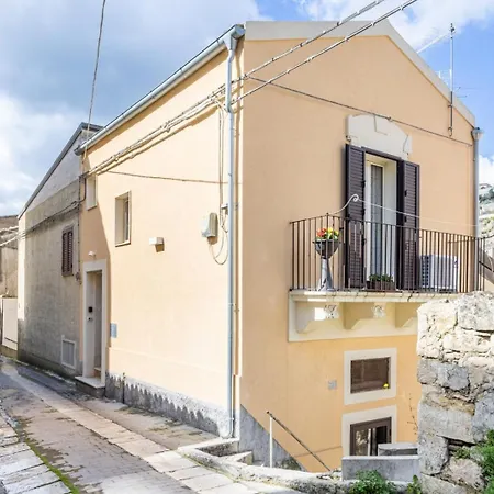Le Maioliche Cozy In The Historic Centre Of Apartment Modica
